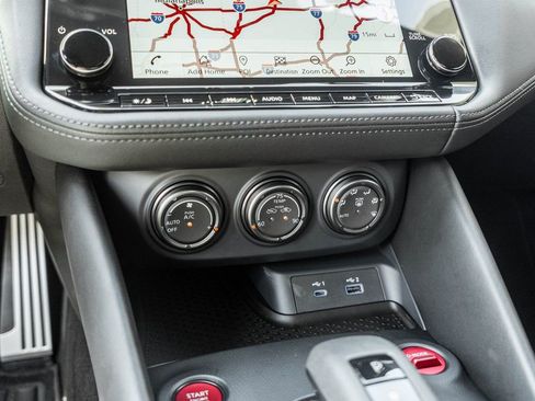 Used 2024 Nissan Z NISMO w/ Floor Mat Package image 21