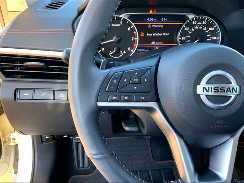 Used 2022 Nissan Altima 2.5 SR image 22