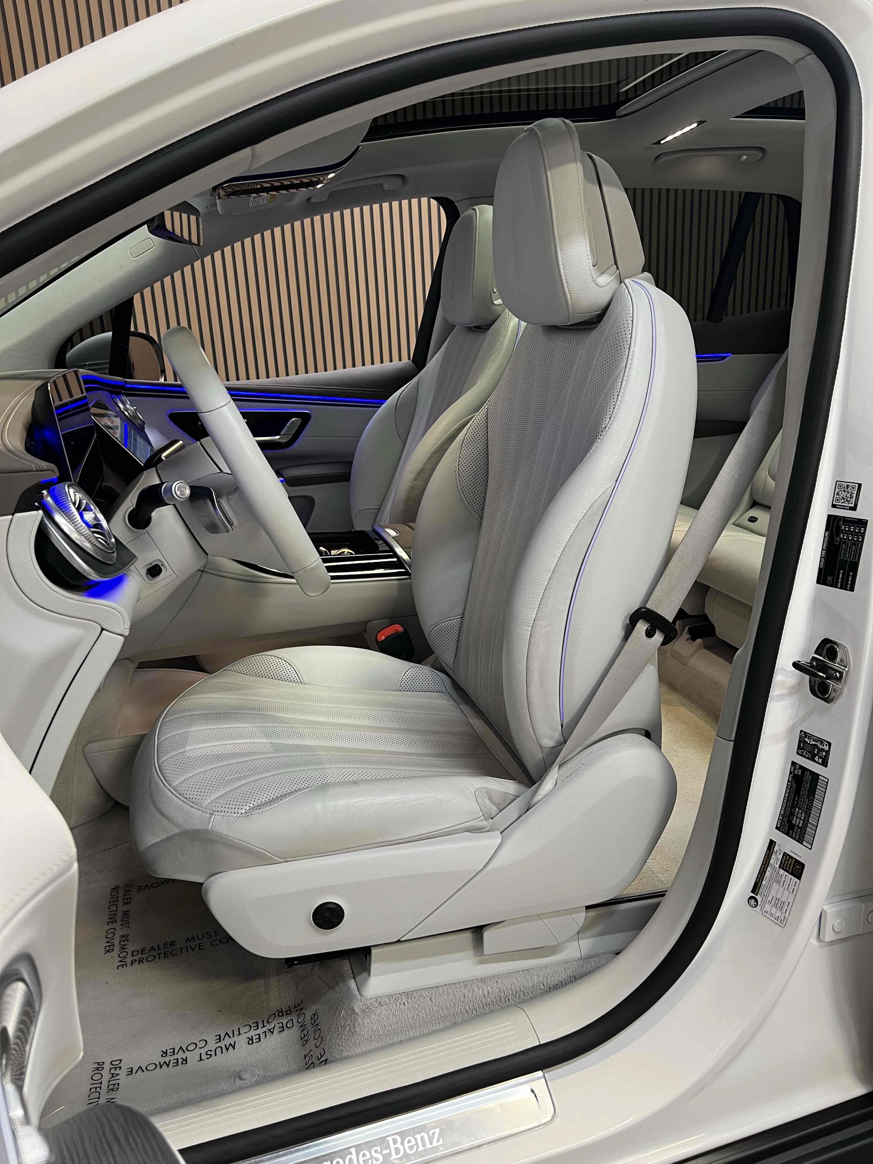 Used 2023 Mercedes-Benz EQS 450+ SUV image 38