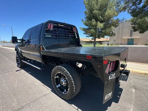 Used 2013 Ford F250 Lariat w/ Lariat Ultimate Pkg AWD/4WD image 2
