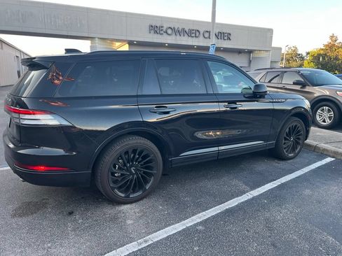 Used 2025 Lincoln Aviator Reserve w/ Jet Appearance Package RWD image 3