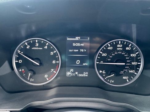 Used 2024 Subaru Crosstrek 2.0i Premium AWD/4WD image 17