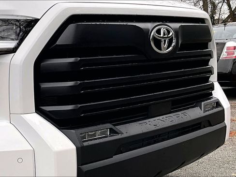 Certified 2025 Toyota Tundra SR5 image 28