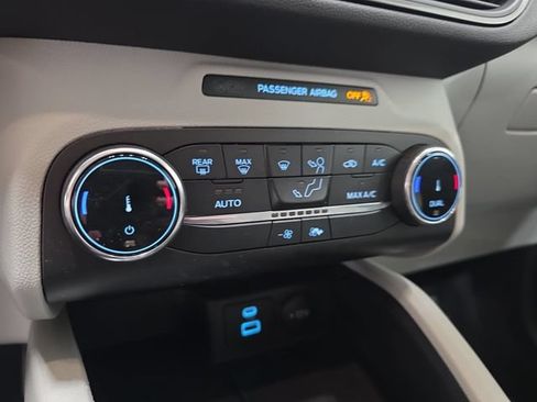 Certified 2023 Ford Escape Active FWD image 22