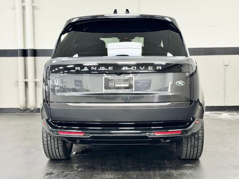 Used 2023 Land Rover Range Rover SE AWD/4WD image 11