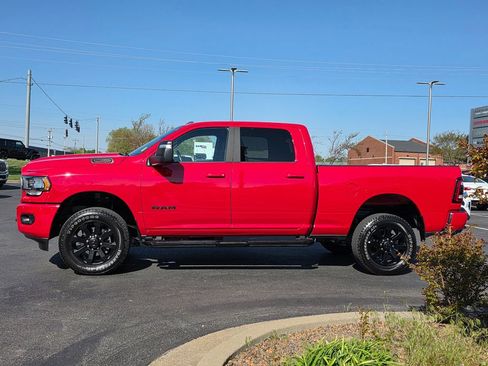 Used 2024 RAM 2500 Big Horn w/ Night Edition image 9