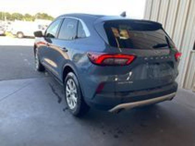 Certified 2023 Ford Escape Active AWD/4WD image 3
