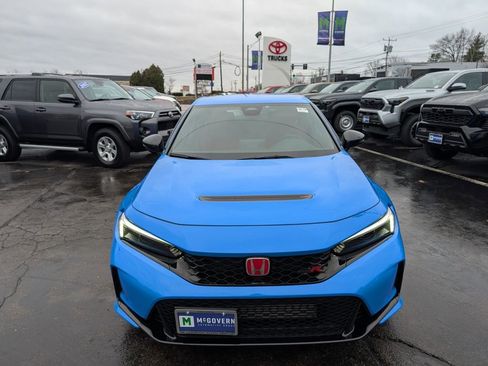 Used 2025 Honda Civic Type R image 11