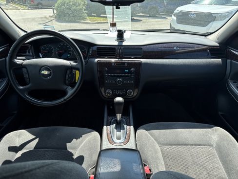 Used 2012 Chevrolet Impala LT FWD image 10
