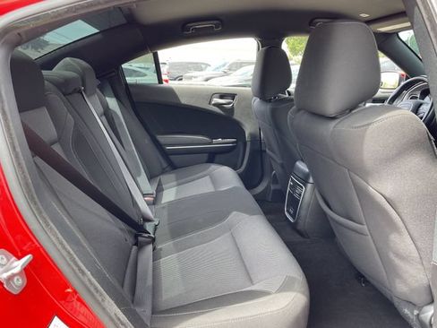 Used 2022 Dodge Charger SXT RWD image 26