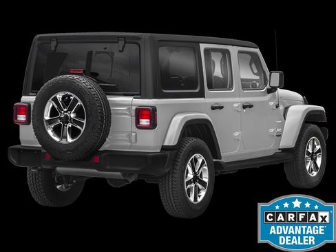 Used 2020 Jeep Wrangler Unlimited Sahara image 2
