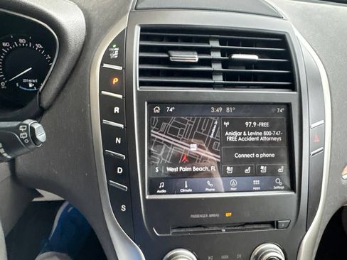 Used 2015 Lincoln MKC FWD w/ Equipment Group 101A Select image 21
