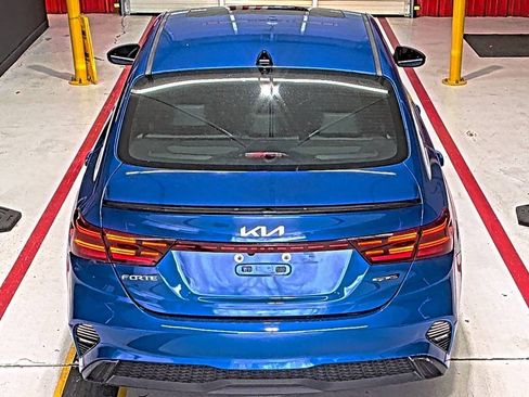 Used 2022 Kia Forte GT-Line w/ GT-Line Premium Package image 6