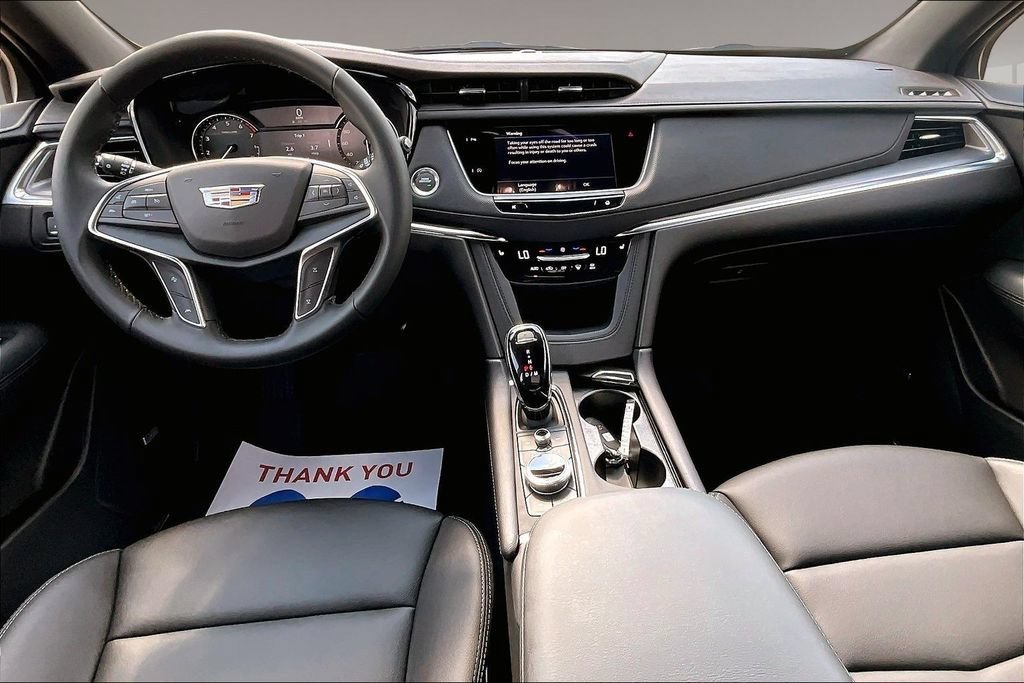 New 2026 Cadillac XT5 Luxury w/ LPO, Floor Liner Package FWD image 5