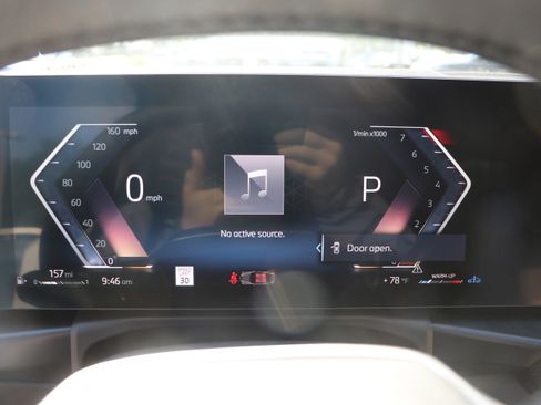 Used 2025 BMW 230i Coupe w/ Convenience Package image 20