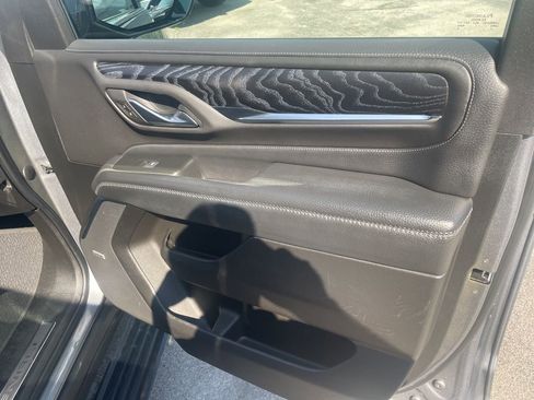 Certified 2022 GMC Yukon Denali w/ Advanced Technology Package image 12