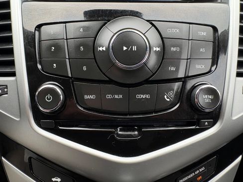Used 2016 Chevrolet Cruze LS FWD image 30