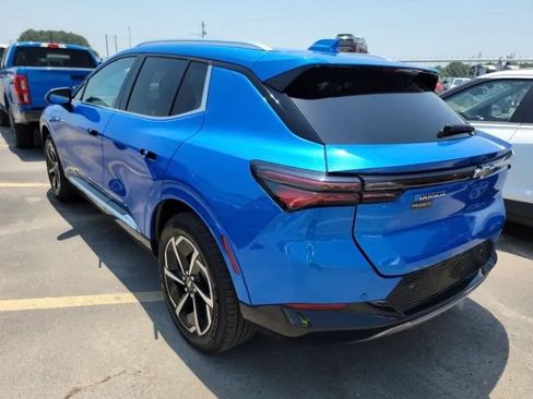Used 2024 Chevrolet Equinox EV LT FWD image 8