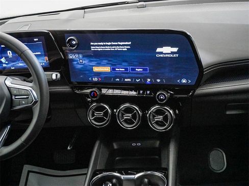 New 2026 Chevrolet Blazer EV LT image 17