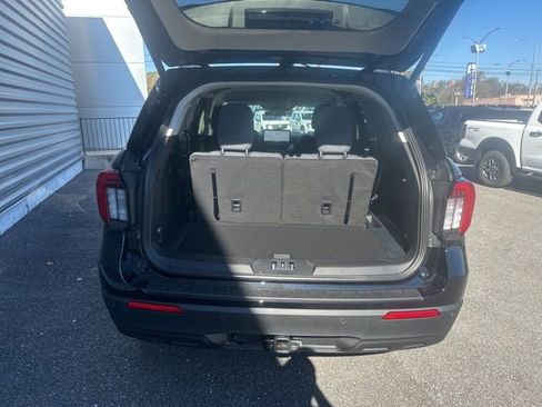New 2026 Ford Explorer Active image 28