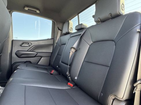 New 2026 Chevrolet Colorado LT w/ LT Convenience Package AWD/4WD image 23
