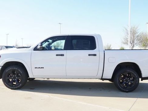 New 2026 RAM 1500 4x4 Crew Cab image 6