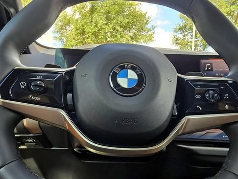 Used 2025 BMW X3 xDrive30i AWD/4WD image 14