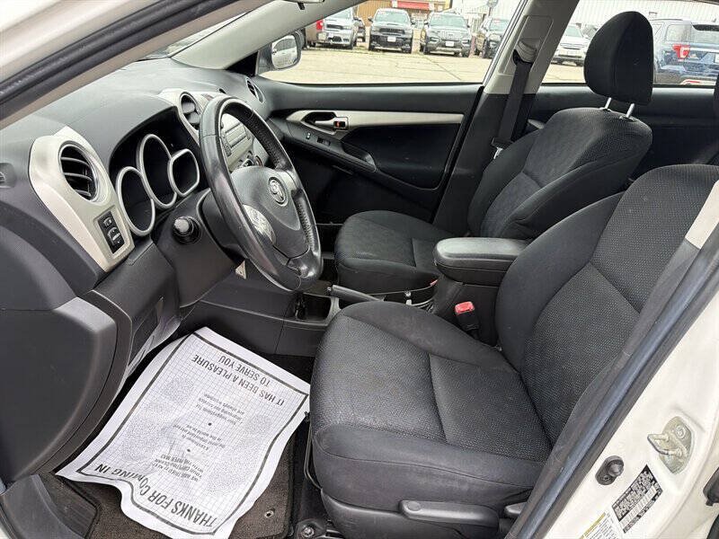 Used 2009 Toyota Matrix S FWD image 10