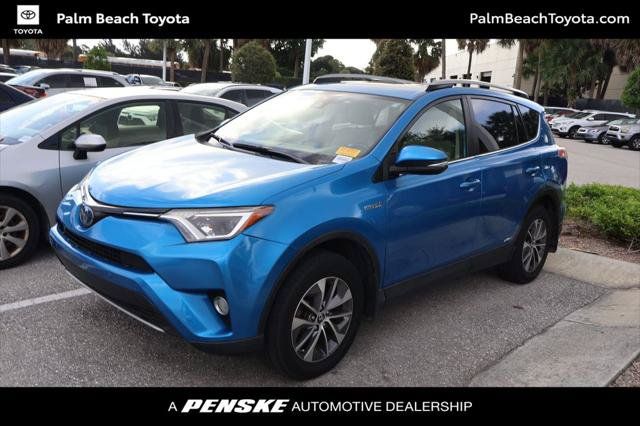 Certified 2018 Toyota RAV4 XLE w/ Convenience Package AWD/4WD image 1