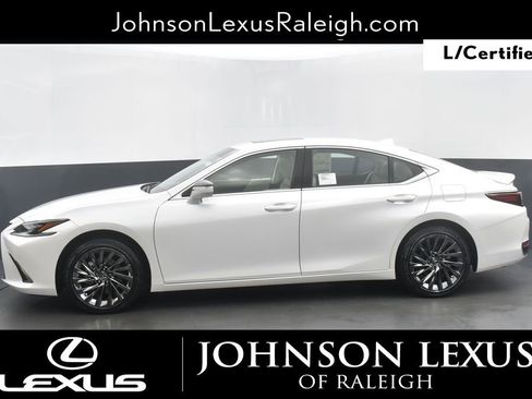 Certified 2025 Lexus ES 300h Ultra Luxury w/ Accessory Package (Z2) image 2