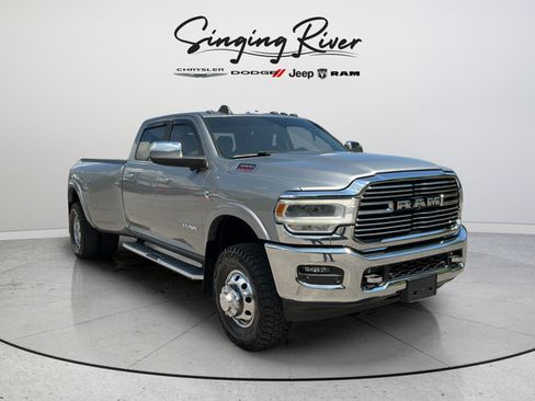 Used 2020 RAM 3500 Laramie AWD/4WD image 1