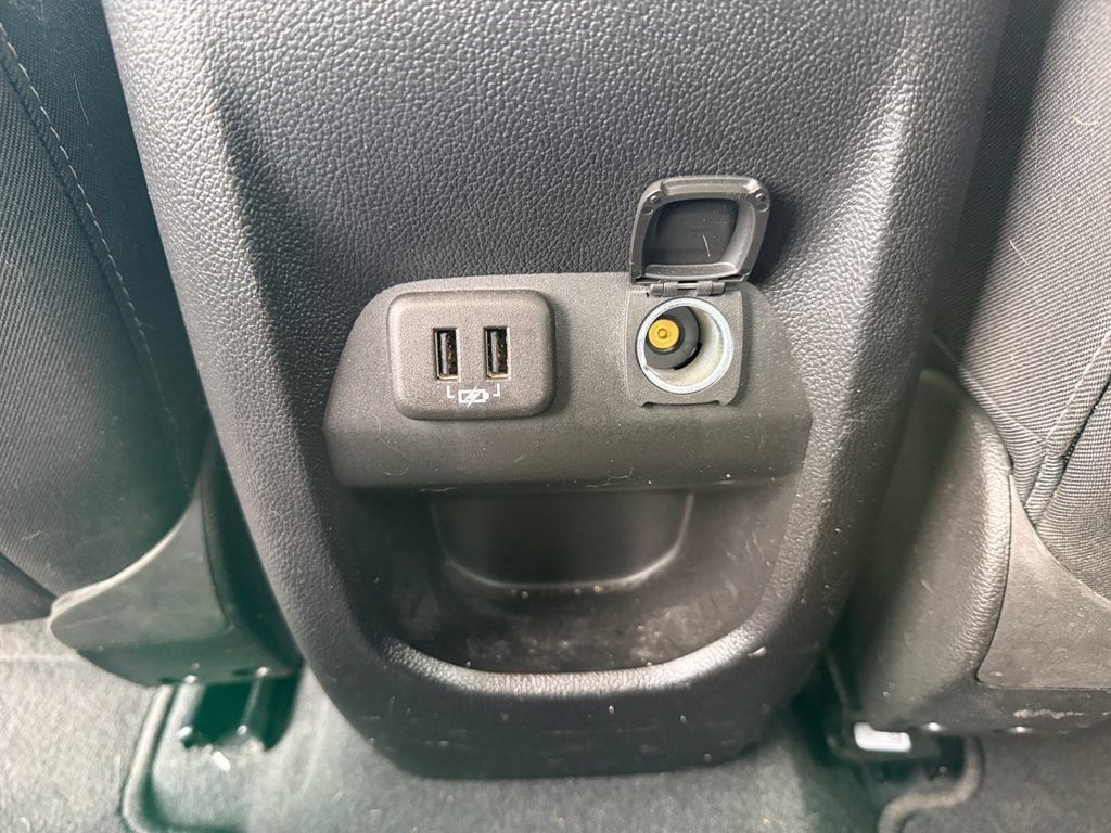 Used 2019 Chevrolet Colorado LT w/ Redline Special Edition AWD/4WD image 38