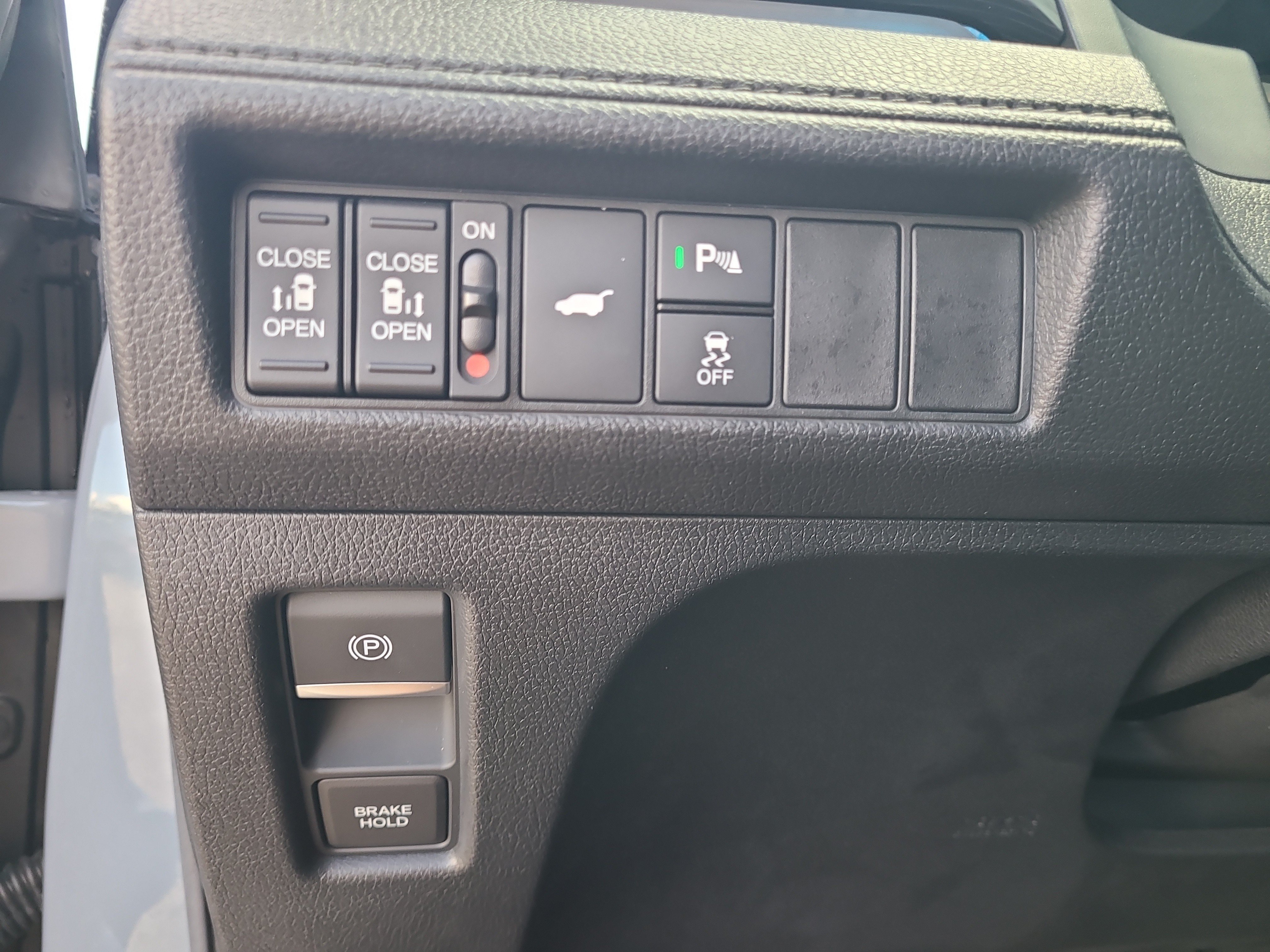 Used 2025 Honda Odyssey Elite image 23