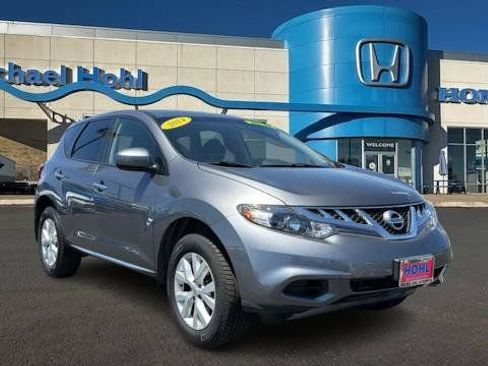 Used 2014 Nissan Murano S FWD image 1