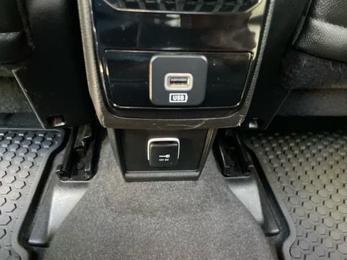 Used 2025 Jeep Compass Trailhawk AWD/4WD image 21