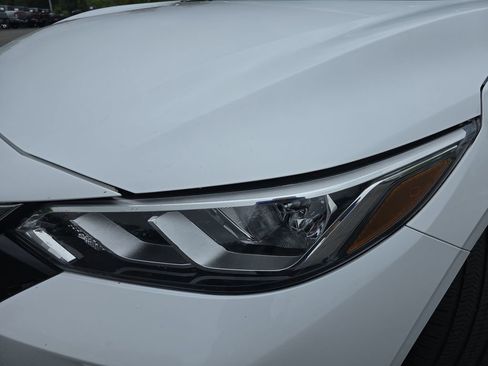 Used 2022 Nissan Sentra SV image 32