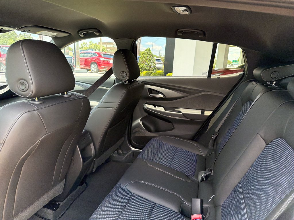 New 2026 Buick Envista Preferred w/ Convenience I Package FWD image 17
