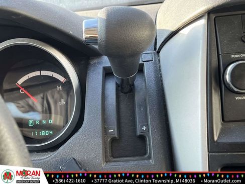 Used 2010 Dodge Grand Caravan SE image 20