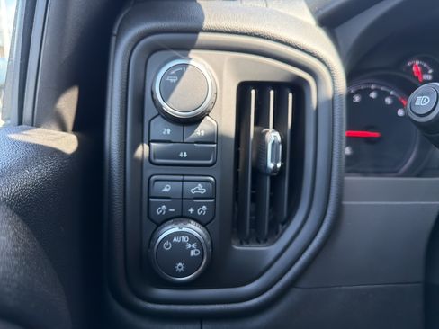 Used 2024 Chevrolet Silverado 2500 Custom w/ Custom Value Package AWD/4WD image 27