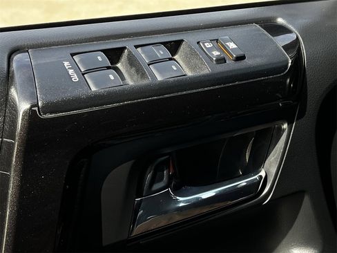 Used 2022 Toyota 4Runner TRD Off-Road Premium w/ Moonroof Package image 21