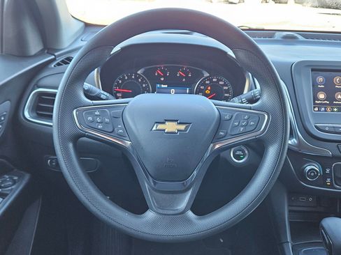 Used 2024 Chevrolet Equinox LT image 15