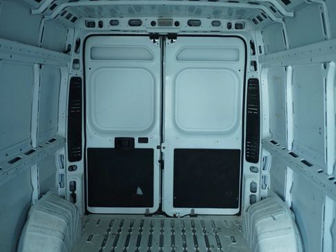 Used 2023 RAM ProMaster 2500 FWD image 15
