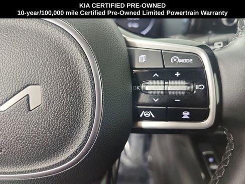 Certified 2023 Kia Sorento SX FWD image 12