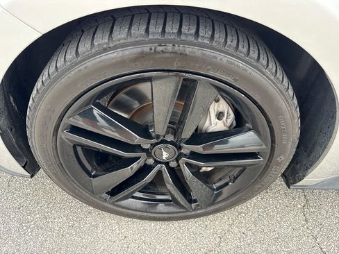 Used 2016 Ford Mustang EcoBoost w/ Ecoboost Performance Package image 11