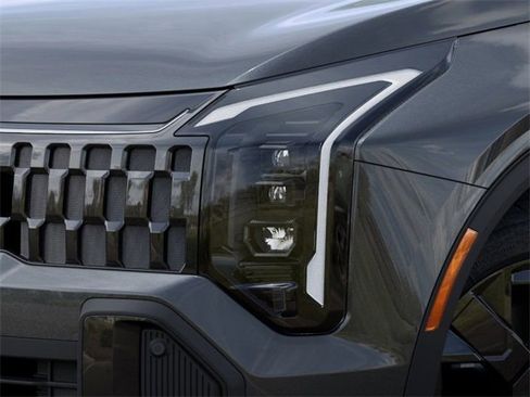 New 2026 Kia Sportage X-Line image 10