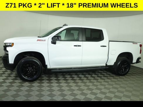 Used 2022 Chevrolet Silverado 1500 LT Trail Boss w/ Bed Protection Package AWD/4WD image 7