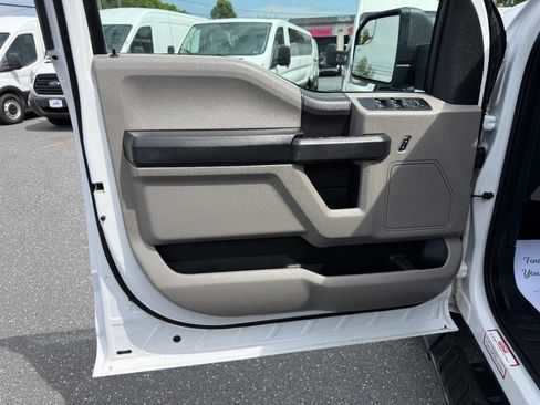 Used 2015 Ford F150 XL w/ Equipment Group 101A Mid AWD/4WD image 11