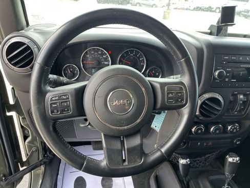 Used 2015 Jeep Wrangler Unlimited Sport AWD/4WD image 14