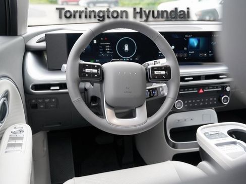 New 2026 Hyundai Ioniq 9 SEL image 17