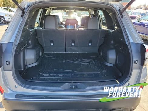 Used 2025 Subaru Forester Touring image 18